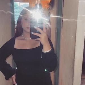 Meet your Posher, Krystal